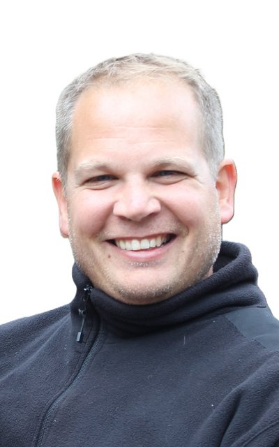 Efterskolelærer, lovsangsleder Søren Dahl Madsen